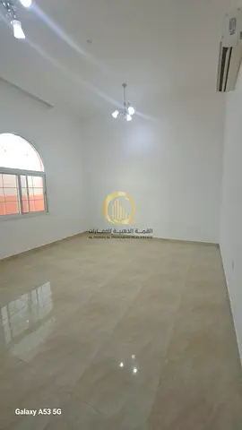 للبيع فيلا سكنيه في الرحمانيه اماره الشارقه مساحه 10.350 قدم تملك مواطنين ودول مجلس التعاون