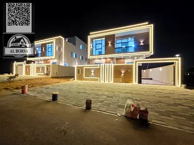 للبيع فيلا في الباهيه بعجمان 7 غرف نوم ماستر ومجلس كبير وصاله كبيره ومطبخ 3 طوابق
