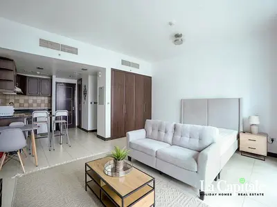 LAKE VIEW | READY TO MOVE | FULLY FURNISHED