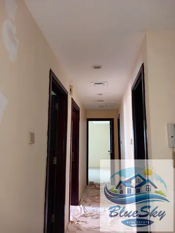 Offer Offer amazing 2bhk with close hall neat and celen just for 38k for king faisal road
