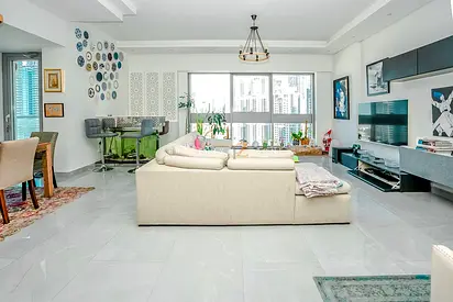 Skyline View | Upgraded | Vacant on Transfer