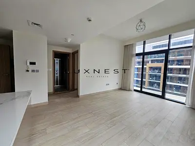 Corner Unit, Bright 1 Bed – Azizi Riviera