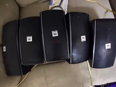 Set of 5 JBL satellite speakers - used