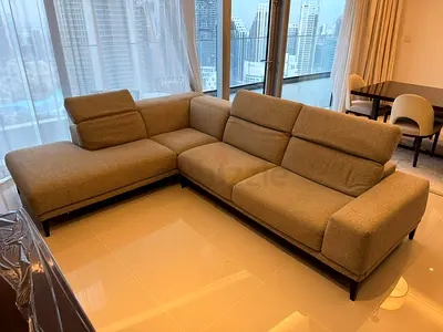 SAlmost like new condition Natuzzi L shape sofa