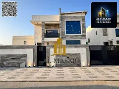 Villa for sale at an excellent and negotiable price. It features a large yard, freehold ownership fo