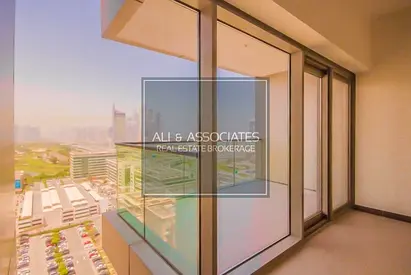 Corner 2 Bed for Rent in Onyx- Open Views