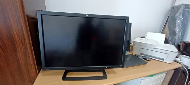 HP LCD Monitor 24