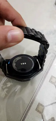 Black metal smartwatch with box and charger  - s3 gear frontier working condition, back side broken