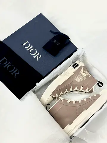 Dior B23 High Top AsteroDior Beige Sneakers Unisex - Size 39