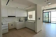 Spacious 1BR | Prime Location | Ready to Move