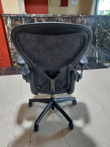 Chair Herman Miller Aeron Classic Size C Full Option