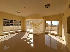 Spacious 1 Bedroom | Vacant | Beach View