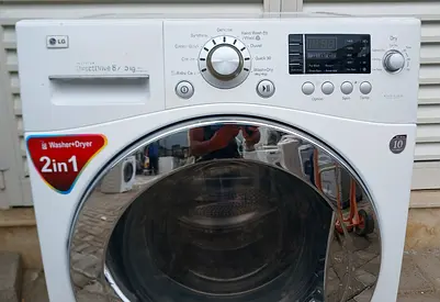 LG washing machine 8/5kg for sale