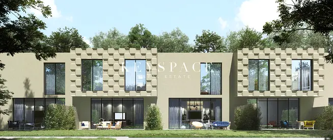 Escape to Expansive Green Landscapes in Hayyan’s Peaceful Haven