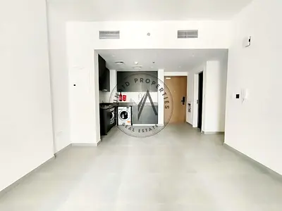 NO DEPOSIT/LUXURIOUS/2BHK/ 20 DAY'S FREE/WITH BALCONY//