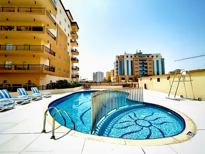 LUXURY LIVING SPACIOUS STUDIO APARTMENT WITH OPEN KITCHEN WITH BALCONY GYM POOL PARKING FREE ON PRIME LOCATION CONTACT US NOW
