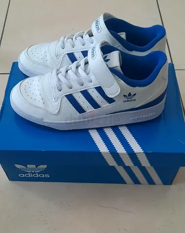 Adidas Originals Forum Low Sneaker for Kids size 35 just used once