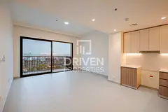 Chiller Free | High Floor | Park View Apt
