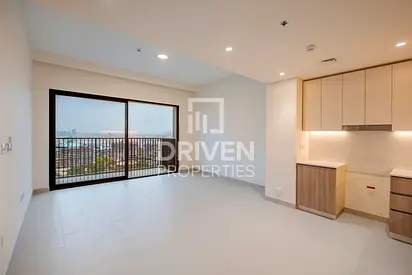 Chiller Free | High Floor | Park View Apt