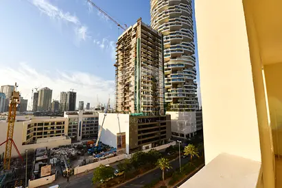 Vacant Soon Unfurnished Spacious Layout Hotel View