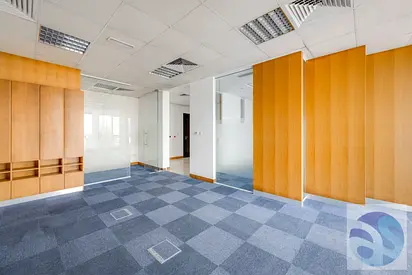 Premium Office Space for Rent in Churchill Tower | 872 Sq Ft | Business Bay