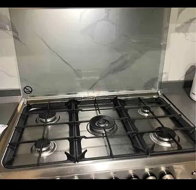 Indesit five burner full gas cooker size 90cm price 1000