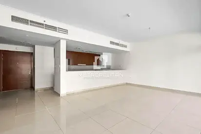 Pool and Park View | Big Layout | Vacant