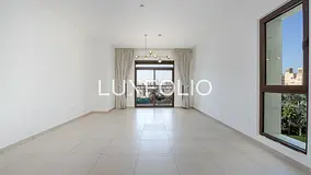 Bright 2 Bedroom | Vacant | Quiet MJL Location