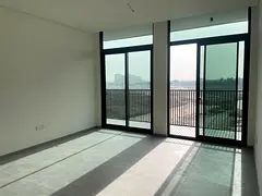 BRAND NEW | UNFURNISHED | MID FLOOR | READY TO MOVE