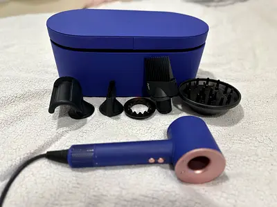 Dyson Supersonic Hair Dryer HD08(Vinca blue) – Perfect Condition, Complete Set!