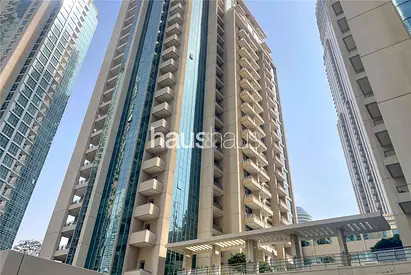 Unfurnished| Great Location| Ready|