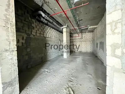 Shell and Core | High‑Visibility Location