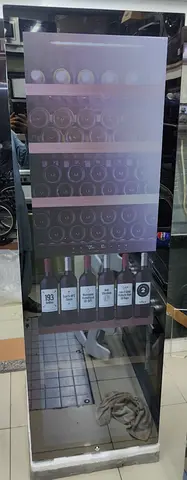 Brand new wine cooler 200 bottles capcity never used before dual temperature  more details contact m