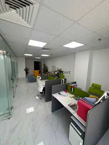 Fitted Office in Diamond Business Center 1