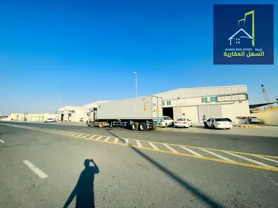 For sale: Industrial property on Street 36, prime location for investment with a return exceeding 9%