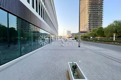 Suitable for All kinds of Business | Park Facing