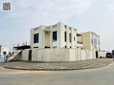 فيلا كورنر فاخرة للبيع في الحليو 2 – موقع استراتيجي قريب من شارع الشيخ محمد بن زايد مع تمويل بنكي متاح
