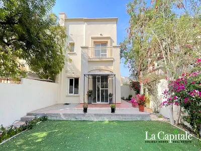 SPACIOUS GARDEN | READY TO MOVE | KEYS IN HAND