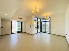 3BR Corner Apartment | Modern Island Kitchen | City &amp; Park Views