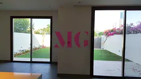 Single Row | Mid Unit | Vacant Now