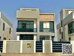 5 Master bedroom villa rent in Al Alia