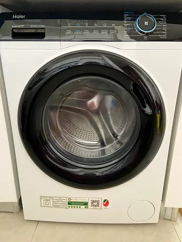 Haier 8kg Front Load Washing Machine (Model: HW80-BP12929) – in perfect condition, works like new.