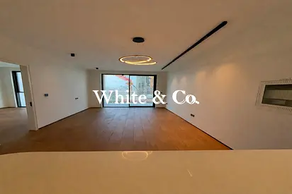 BRAND NEW | SPACIOUS 1 BED | CLOSE TO EXIT