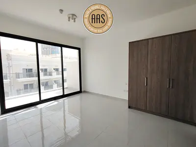 Ready to Move In || Next To Miracle Gardens 1 Bedroom Hall || Balcony || In 80K Only