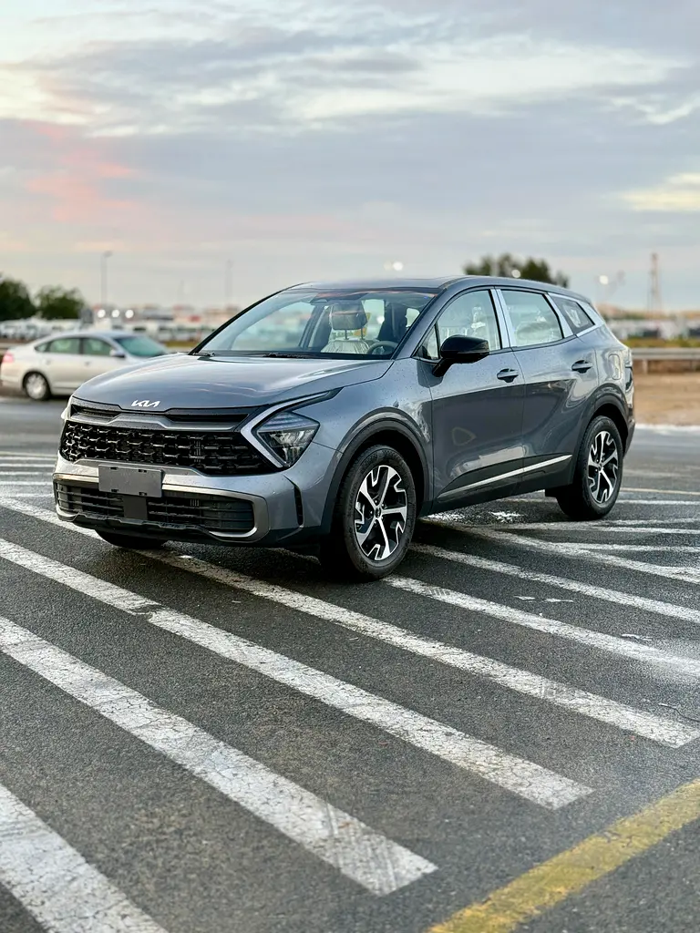 Kia Sportage 2025 — photo 1 of 20