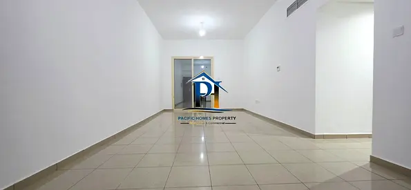 GOLDEN OPERTUINTY HUGE SIZE 1 BHK IN #50k NEAR TO PARK WITH GYM AND POOL ONLY FOY FAMILY.