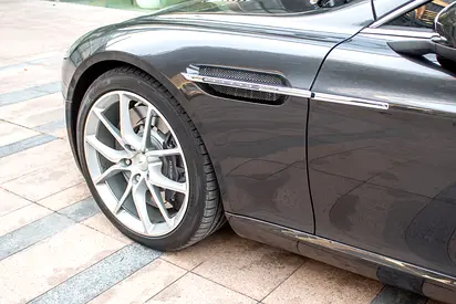 صورة مصغرة 3 لـ 2017 Aston Martin RAPIDE