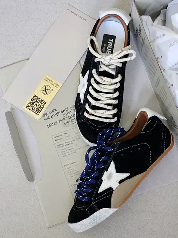 Golden goose True Religion Sneakers