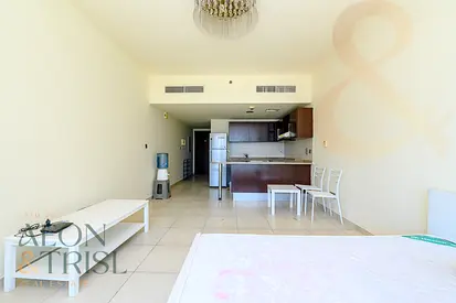 Park Views | Close to Metro | Spacious