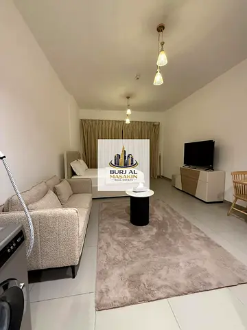 Modern Studio with Balcony – Prime Al Mamsha Location